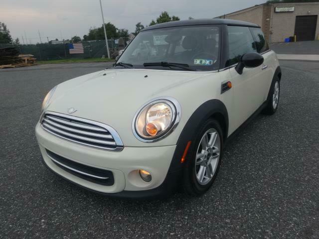 2012 Mini Cooper W/panoramic Mini Cooper W/panoramic Roof Leather Heated Seats Full Serviced One Owner!
